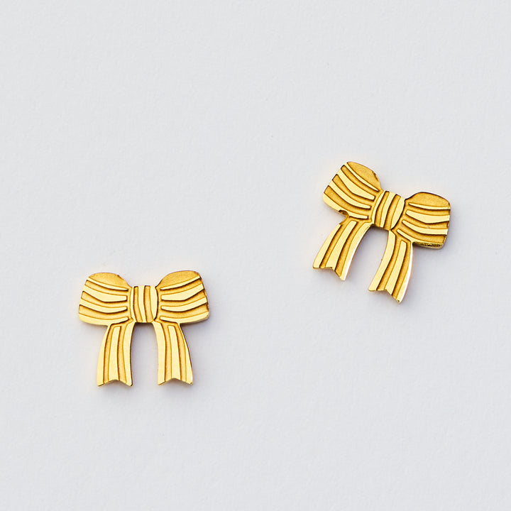 Bow Studs - Gold