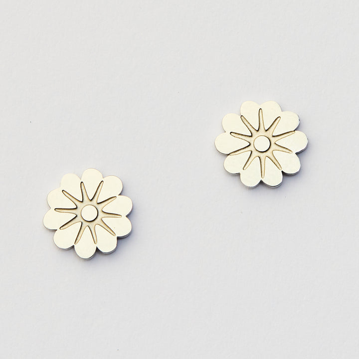 Olearia Studs - Silver