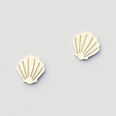 Shell Studs - Silver