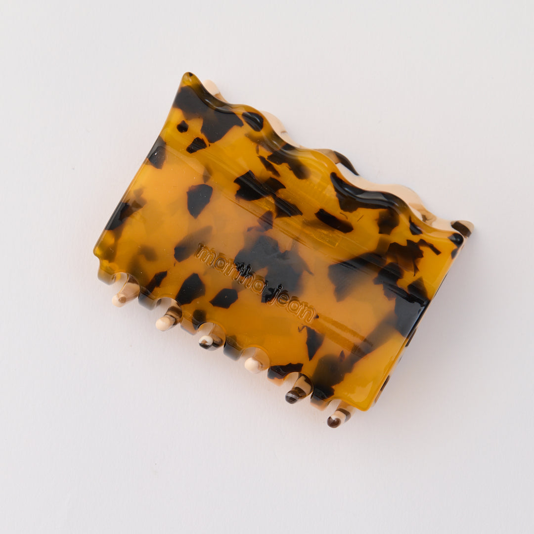 Wavy Hair Claw - Brown