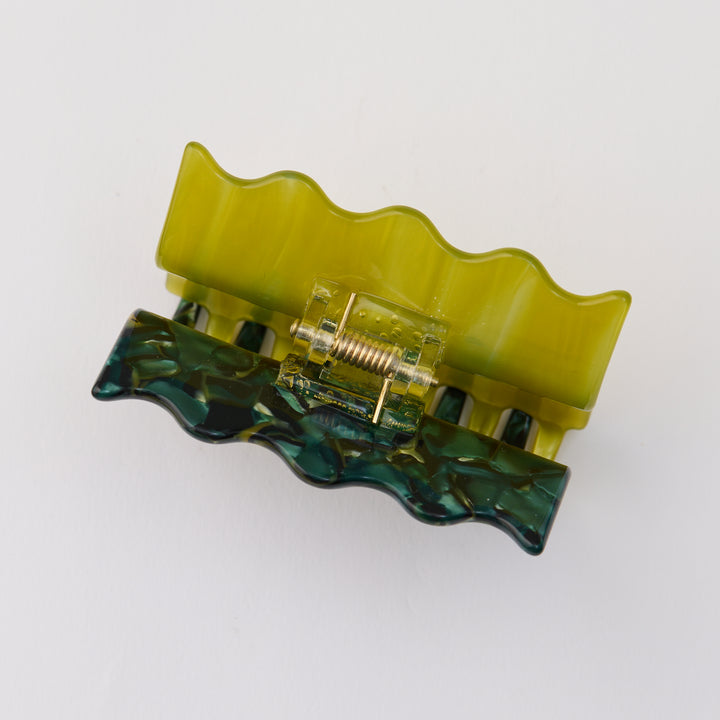 Wavy Hair Claw - Green
