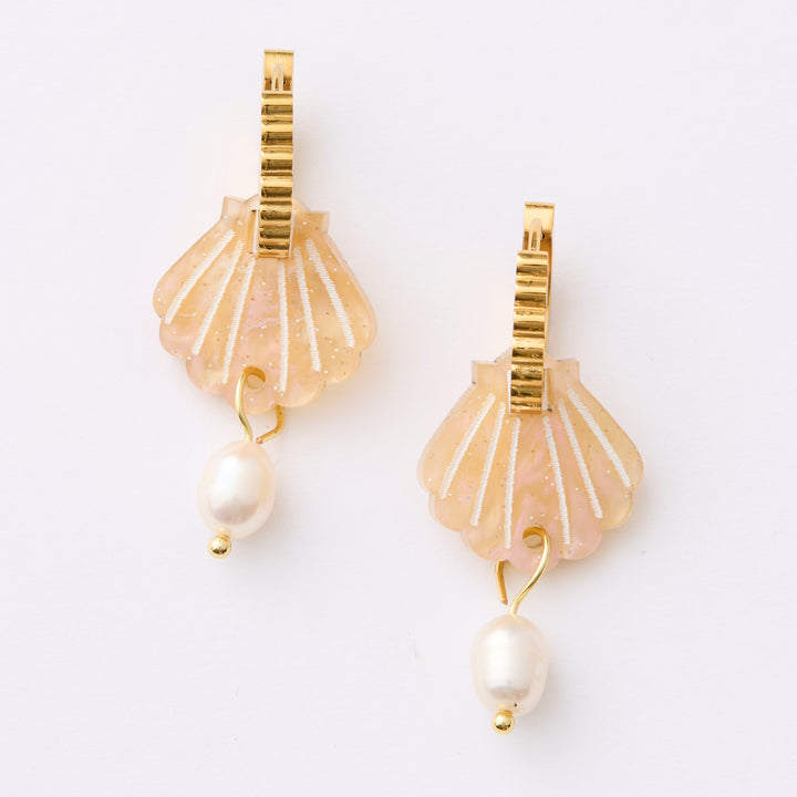 Mini Shell Earrings - Gold swirl