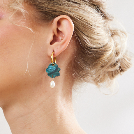 Cloud + Pearl Earrings - Emerald