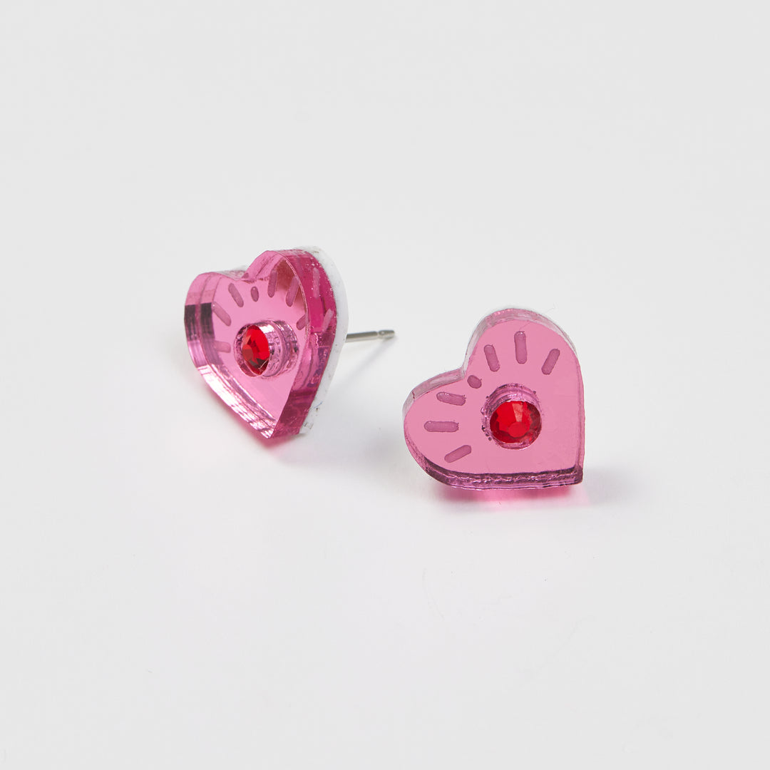 Heart Studs in pinnk Mirror with red crystal