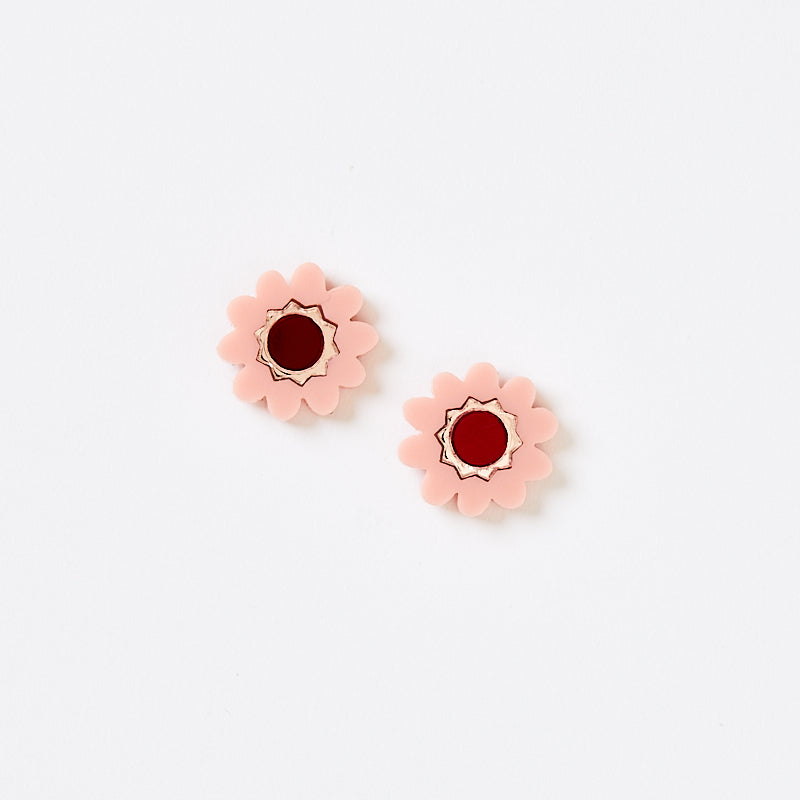 Daphne Studs - Pink / Red